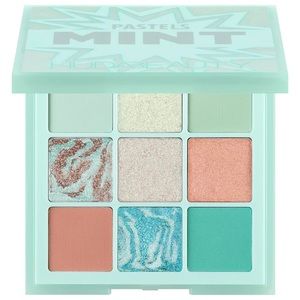 mint pastels eyeshadow palette by huda beauty